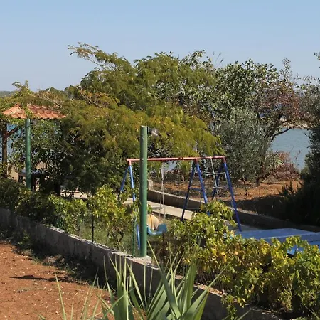 בית הארחה Double 8377c