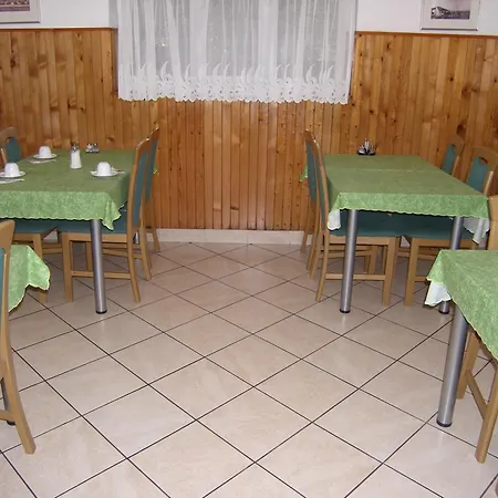 Double 8377c בית הארחה טקון