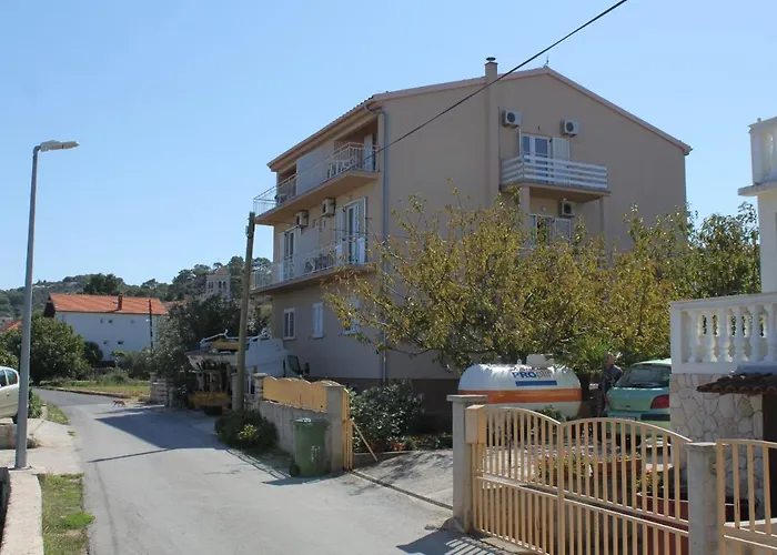 Maison d'hôtes Double 8377c